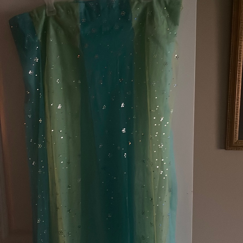 Bed, Bath & Beyond turquoise and lime green curtains. Mint condition